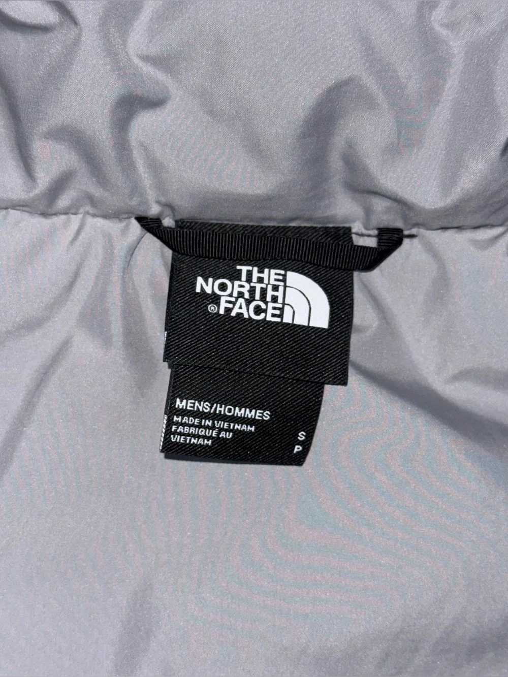 The North Face NWOT Mens Small Junction Gray Full Zip Insulated Vest Zip Pockets